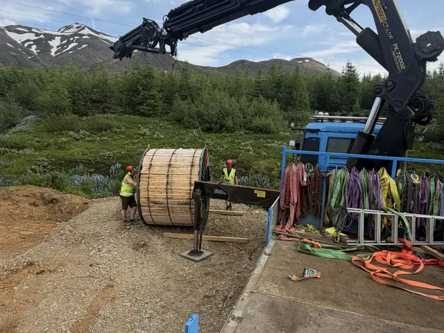 Verkefni Íslandskrana – kranabíll við hífingu, mynd 15