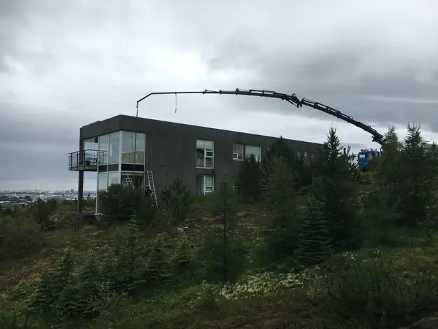 Verkefni Íslandskrana – kranabíll við hífingu, mynd 40