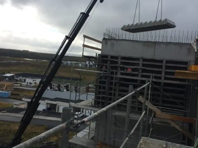 Verkefni Íslandskrana – kranabíll við hífingu, mynd 268
