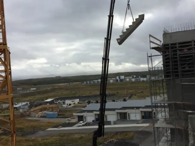 Verkefni Íslandskrana – kranabíll við hífingu, mynd 263