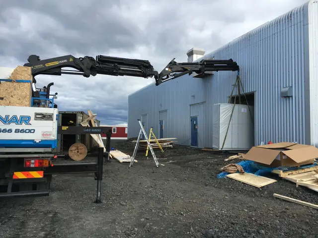 Verkefni Íslandskrana – kranabíll við hífingu, mynd 38