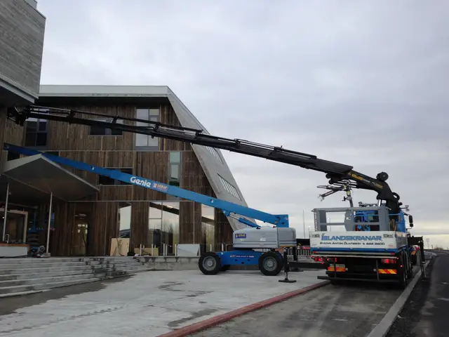 Verkefni Íslandskrana – kranabíll við hífingu, mynd 251