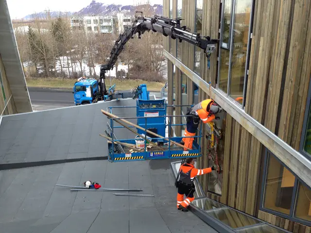 Verkefni Íslandskrana – kranabíll við hífingu, mynd 248