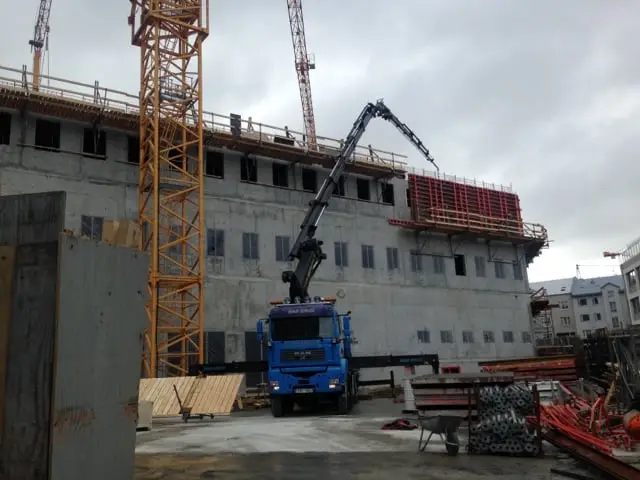 Verkefni Íslandskrana – kranabíll við hífingu, mynd 135