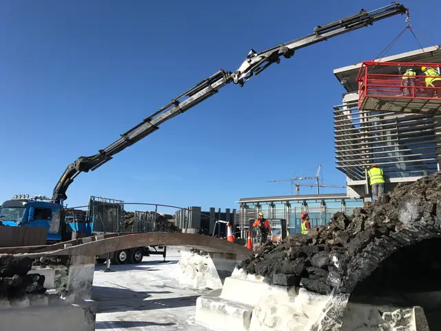 Verkefni Íslandskrana – kranabíll við hífingu, mynd 30
