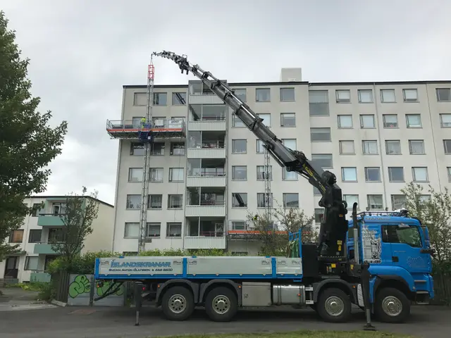 Verkefni Íslandskrana – kranabíll við hífingu, mynd 25