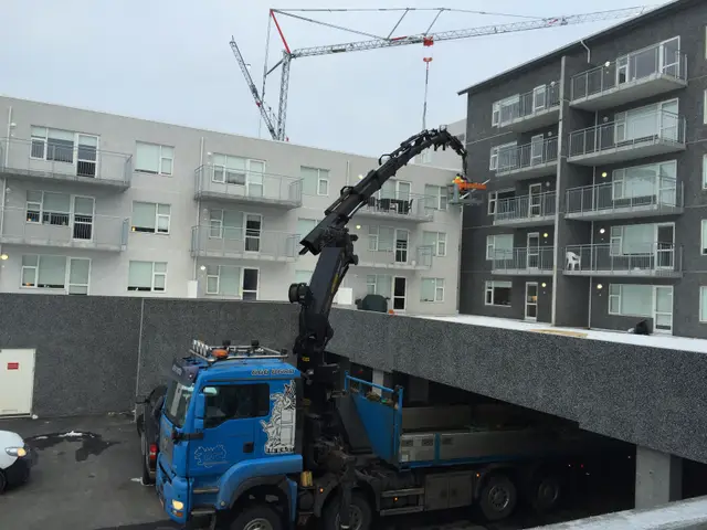 Verkefni Íslandskrana – kranabíll við hífingu, mynd 41